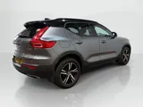 2019 Volvo XC40 thumbnail 9