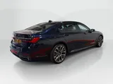 2021 BMW 7 Series thumbnail 4