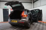 2019 Volvo XC40 thumbnail 31