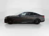 2018 BMW 5 Series thumbnail 2