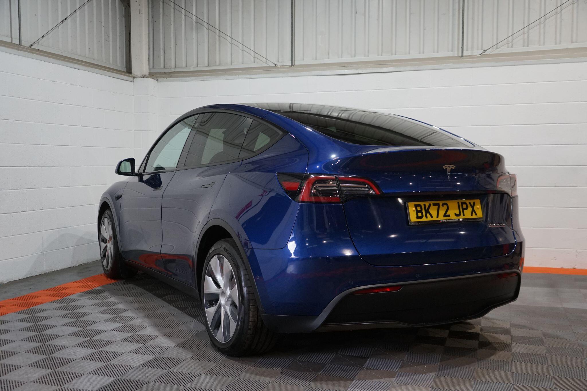 2022 Tesla Model Y thumbnail 19
