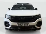 2021 Volkswagen Touareg thumbnail 9