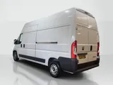 2025 Vauxhall Movano thumbnail 12