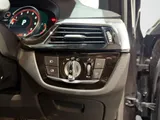 2018 BMW 5 Series thumbnail 41