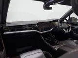 2021 Volkswagen Touareg thumbnail 27