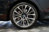 2021 BMW 7 Series thumbnail 40