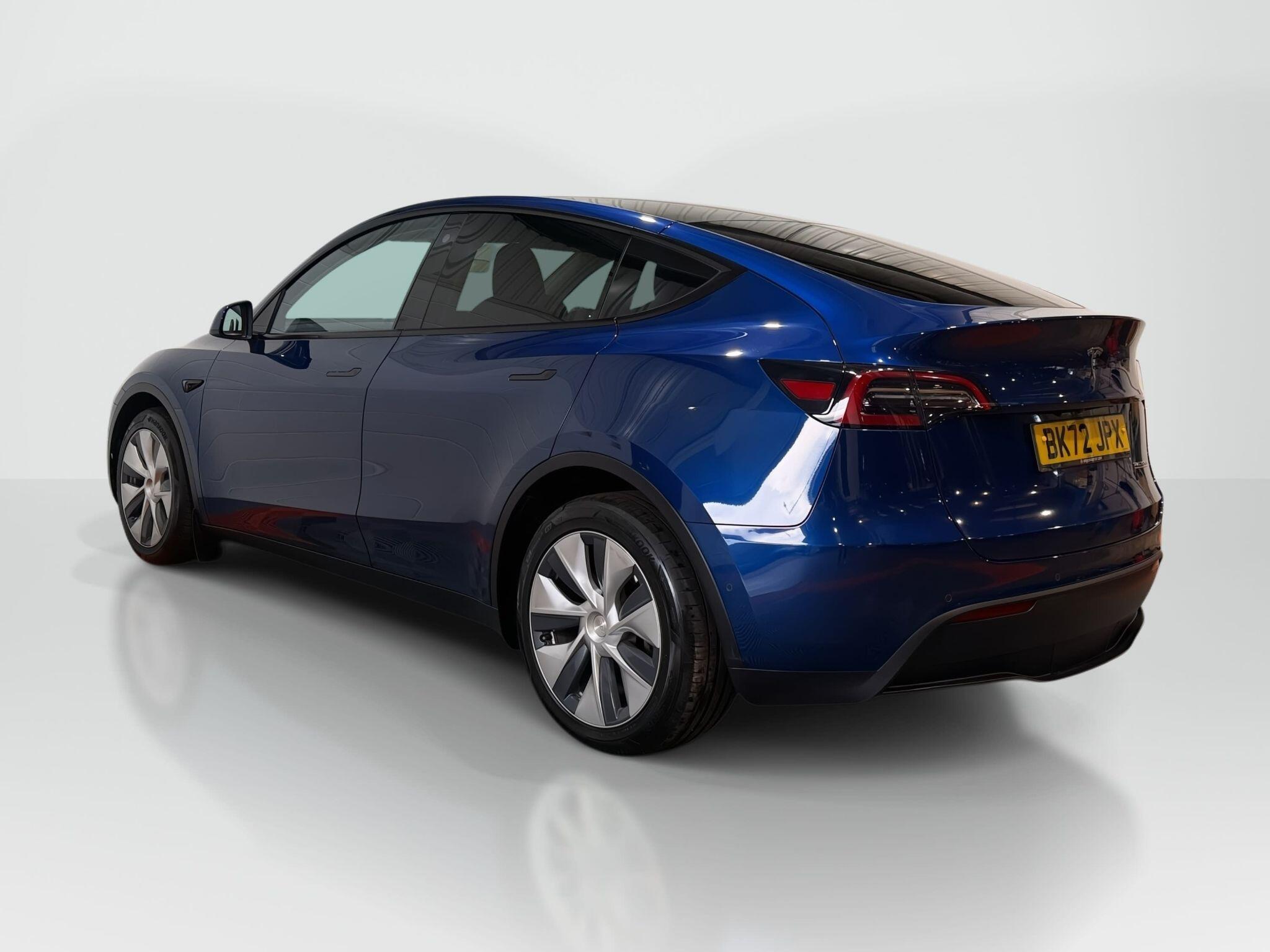 2022 Tesla Model Y — photo 2