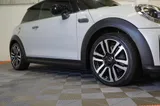 2022 Mini Hatch thumbnail 41