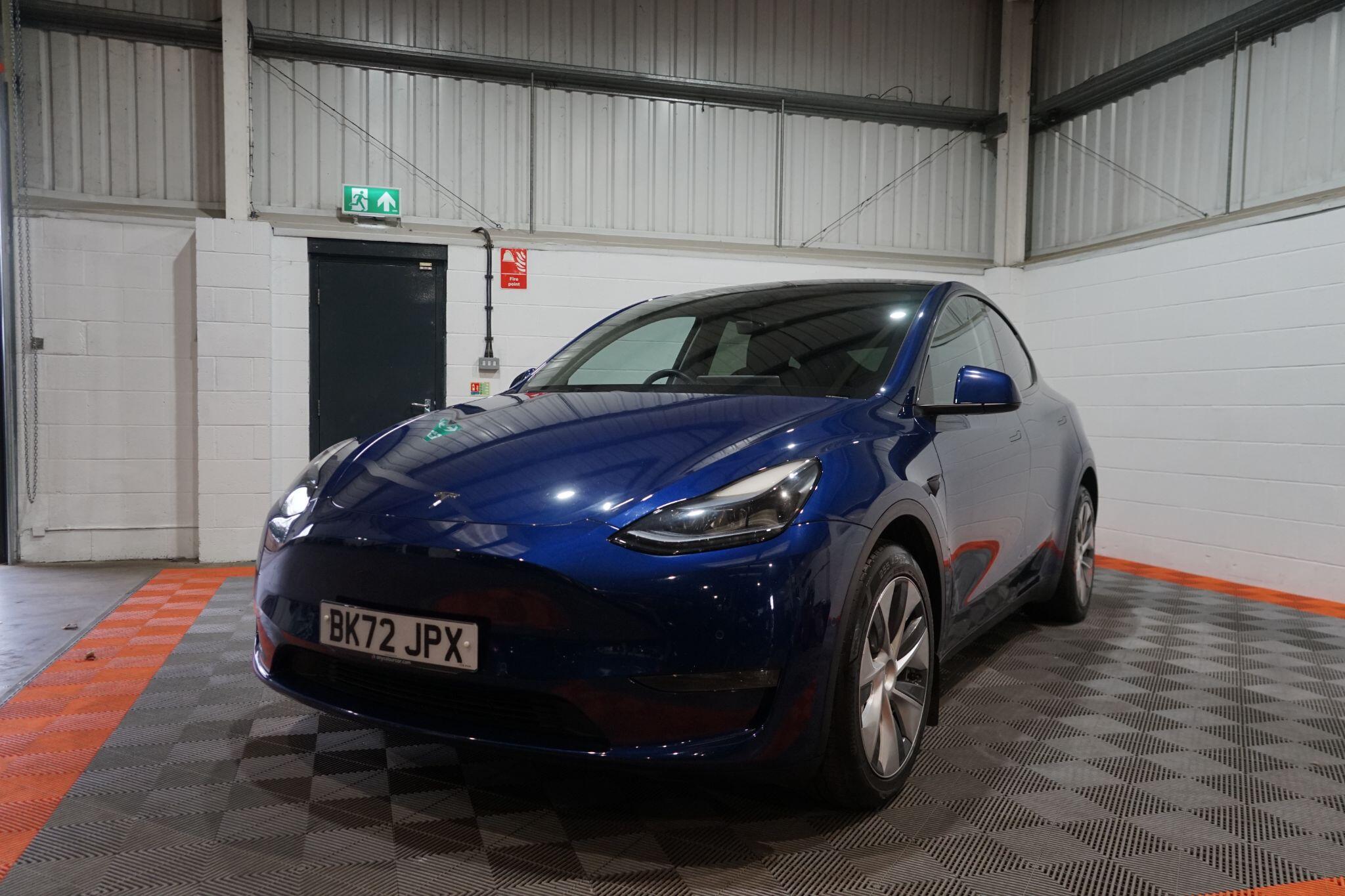 2022 Tesla Model Y thumbnail 15