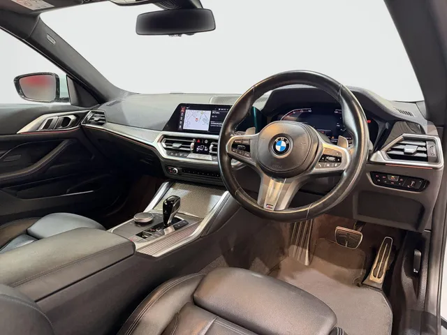 2023 BMW 4 Series — photo 3