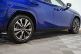 2024 Lexus UX thumbnail 44