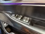2021 BMW 7 Series thumbnail 37
