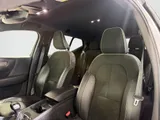 2019 Volvo XC40 thumbnail 63