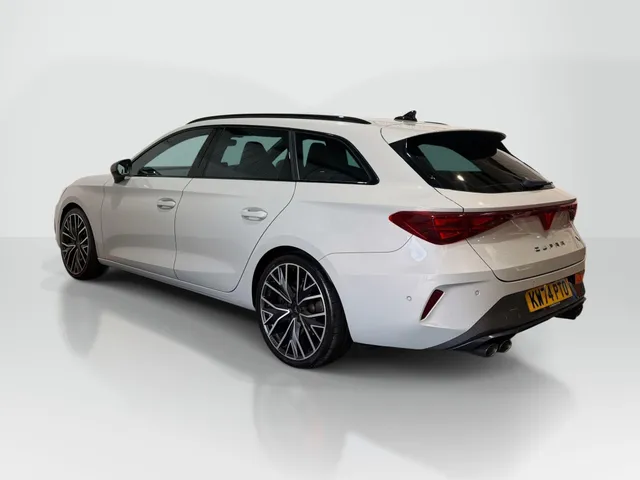 2024 Cupra Leon — photo 2