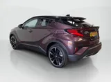 2022 Toyota C-HR thumbnail 4