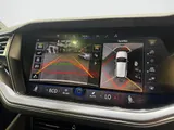 2021 Volkswagen Touareg thumbnail 48