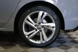 2024 Volkswagen Golf thumbnail 41