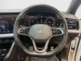 2021 Volkswagen Touareg thumbnail 60