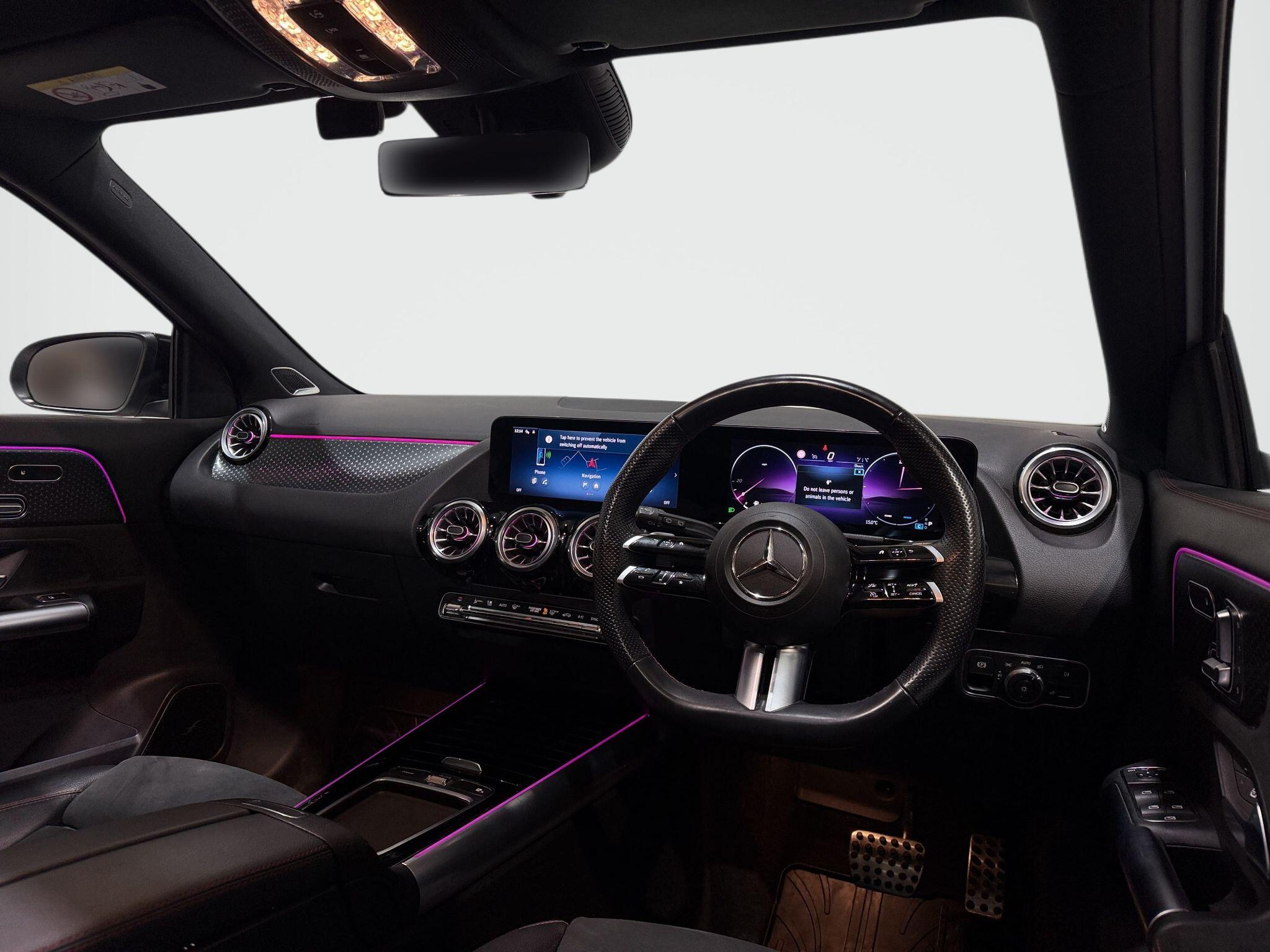 2023 Mercedes-Benz GLA thumbnail 4