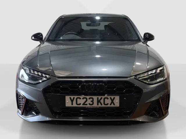 2023 Audi A4 — photo 2