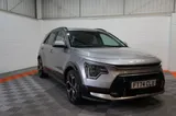 2025 KIA Niro thumbnail 11