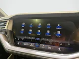 2021 Volkswagen Touareg thumbnail 52