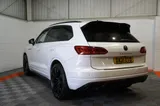 2021 Volkswagen Touareg thumbnail 13