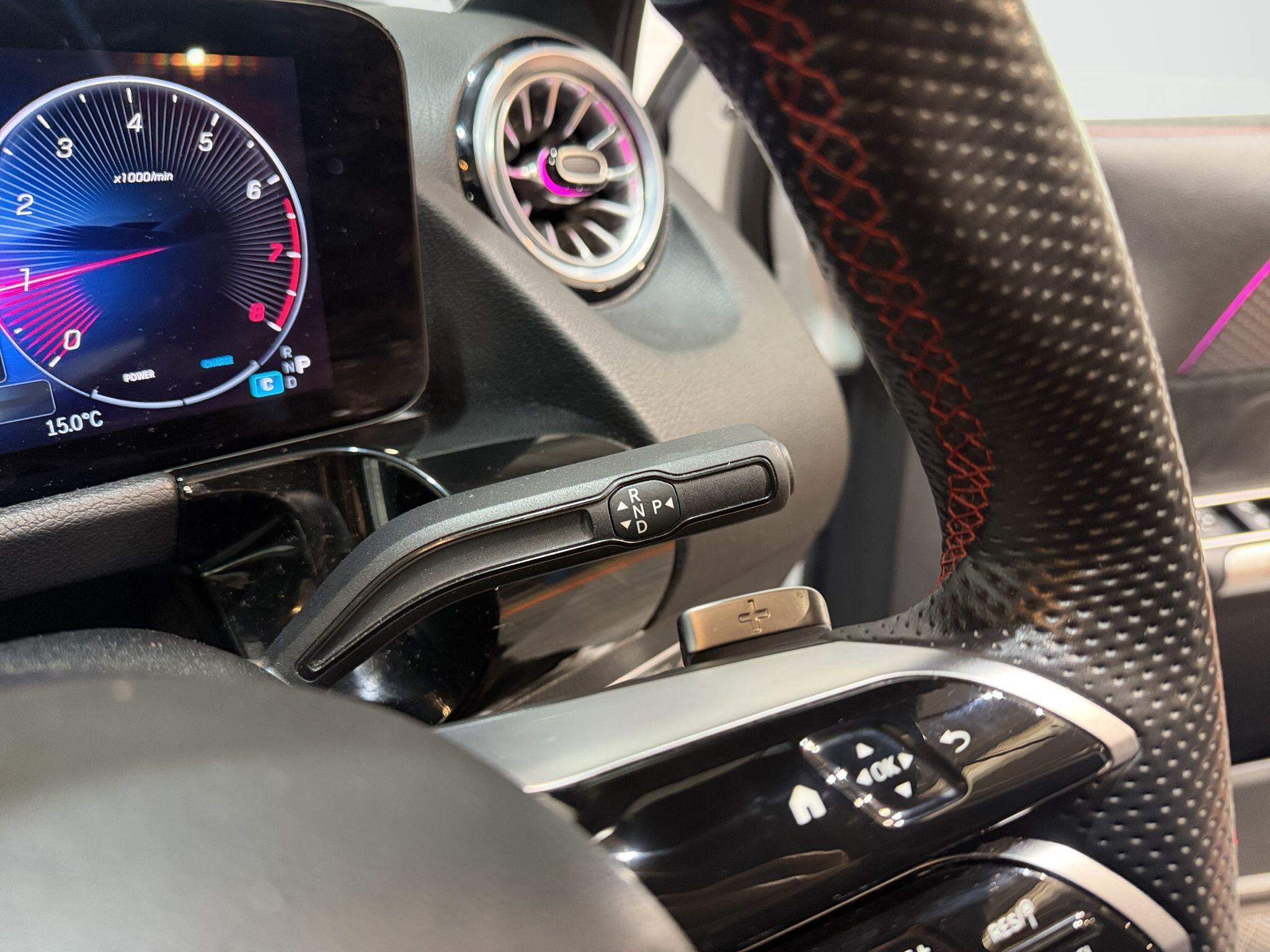 2023 Mercedes-Benz GLA thumbnail 37