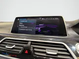 2021 BMW 7 Series thumbnail 50