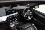 2018 BMW 5 Series thumbnail 11