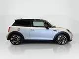 2022 Mini Hatch thumbnail 6