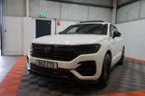 2021 Volkswagen Touareg thumbnail 3