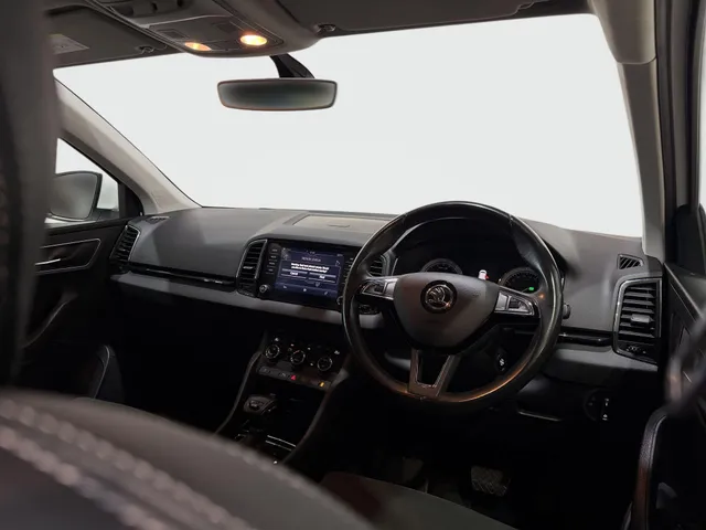 2018 Skoda Karoq — photo 3