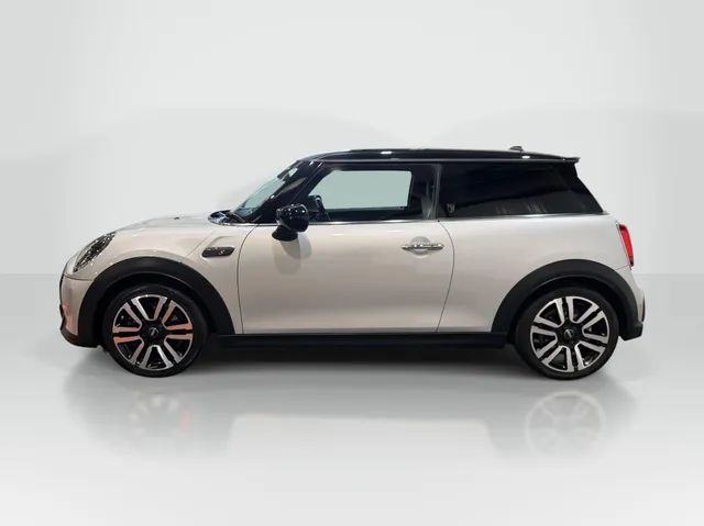 2022 Mini Hatch — photo 2