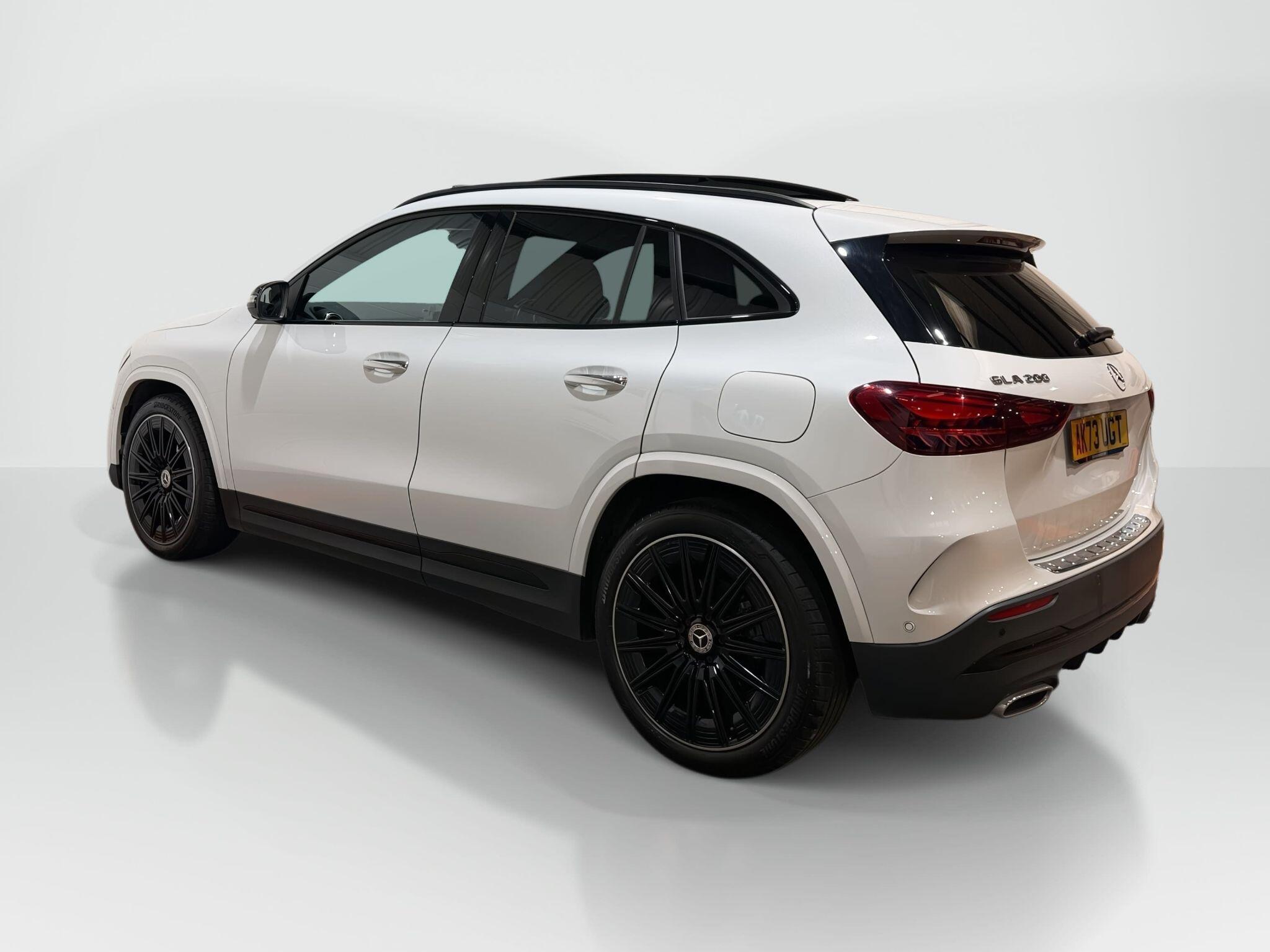 2023 Mercedes-Benz GLA thumbnail 3