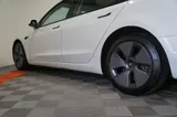 2023 Tesla Model 3 thumbnail 37
