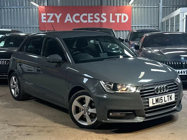 2015 Audi A1 — photo 3
