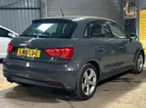 2015 Audi A1 thumbnail 8