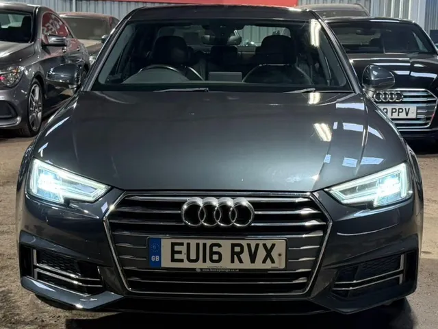 2016 Audi A4 — photo 2