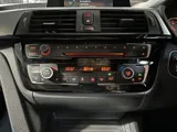 2016 BMW 3 Series thumbnail 30