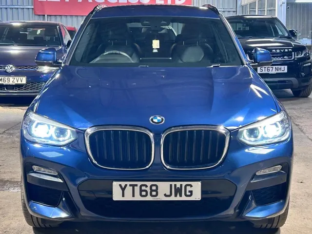 2018 BMW X3 — photo 2