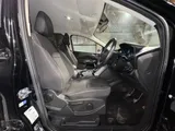 2018 Ford Kuga thumbnail 19