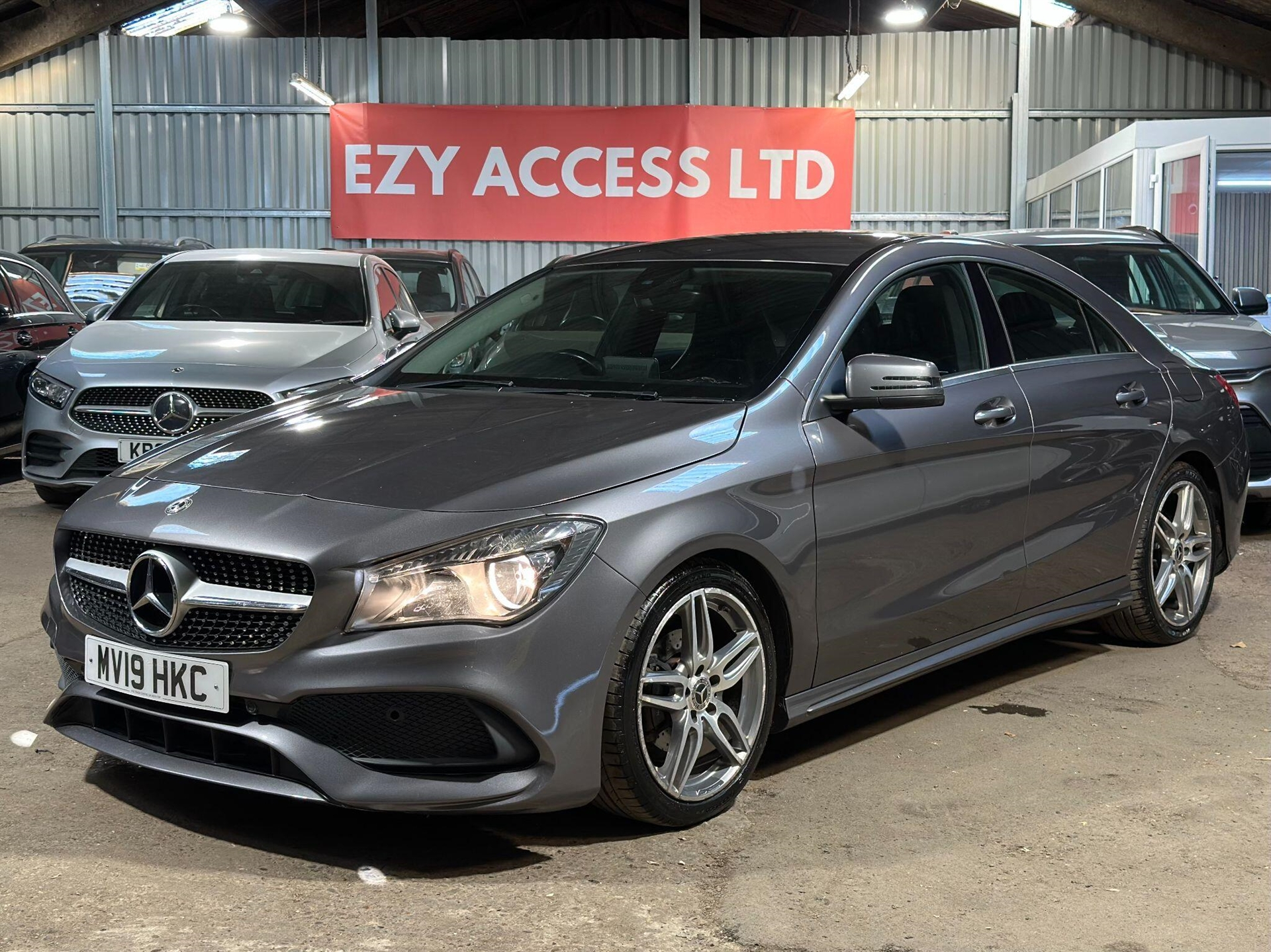 Mercedes-Benz CLA