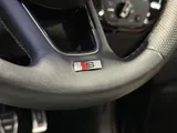 2016 Audi A4 thumbnail 44
