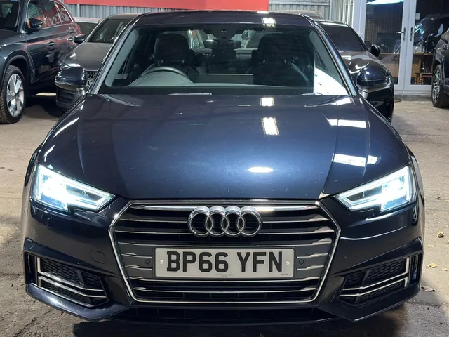 2016 Audi A4 — photo 2