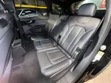 2025 Audi Q7 thumbnail 25