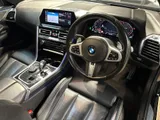 2020 BMW 8 Series thumbnail 22
