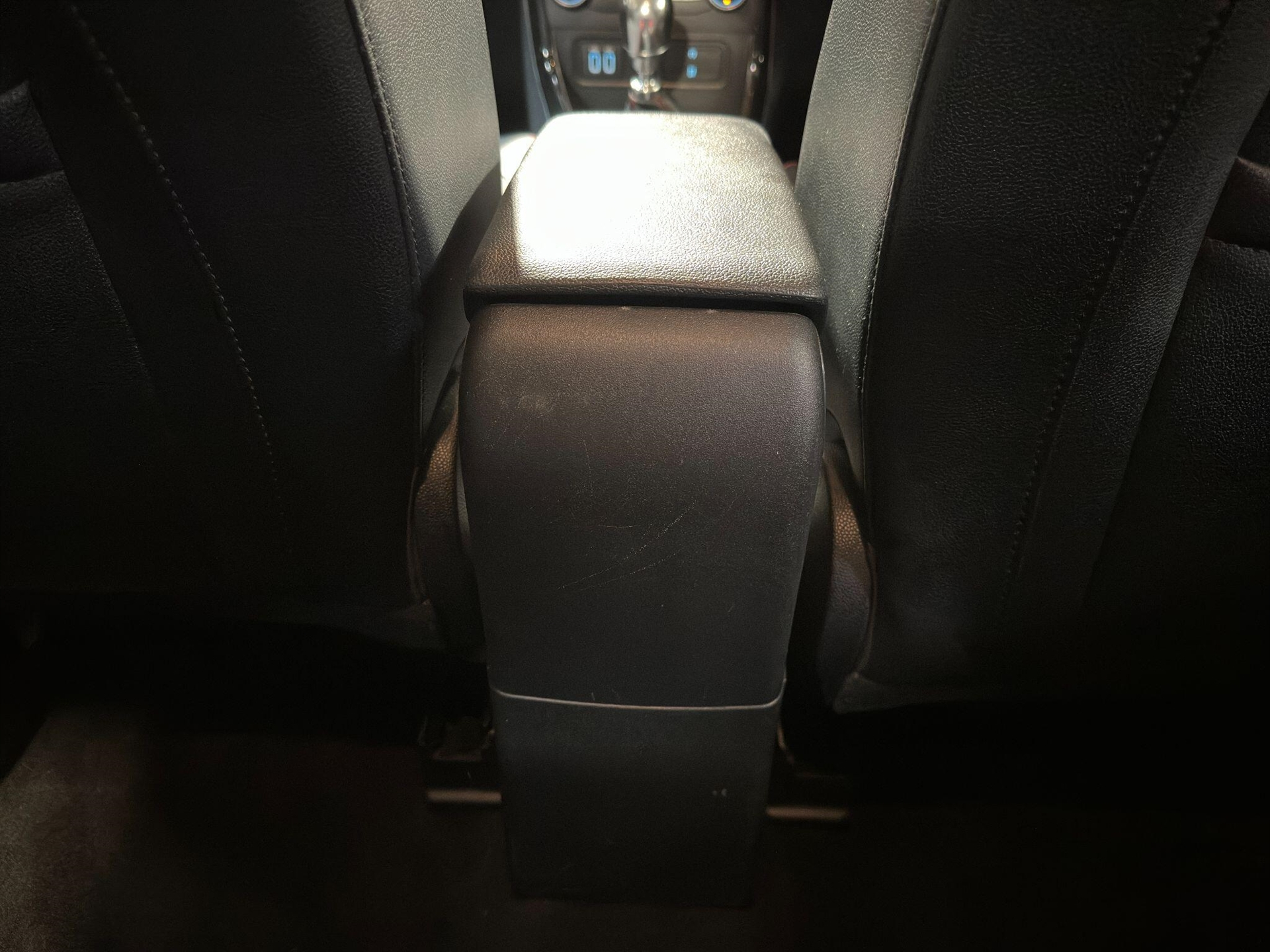 2018 Ford EcoSport thumbnail 35