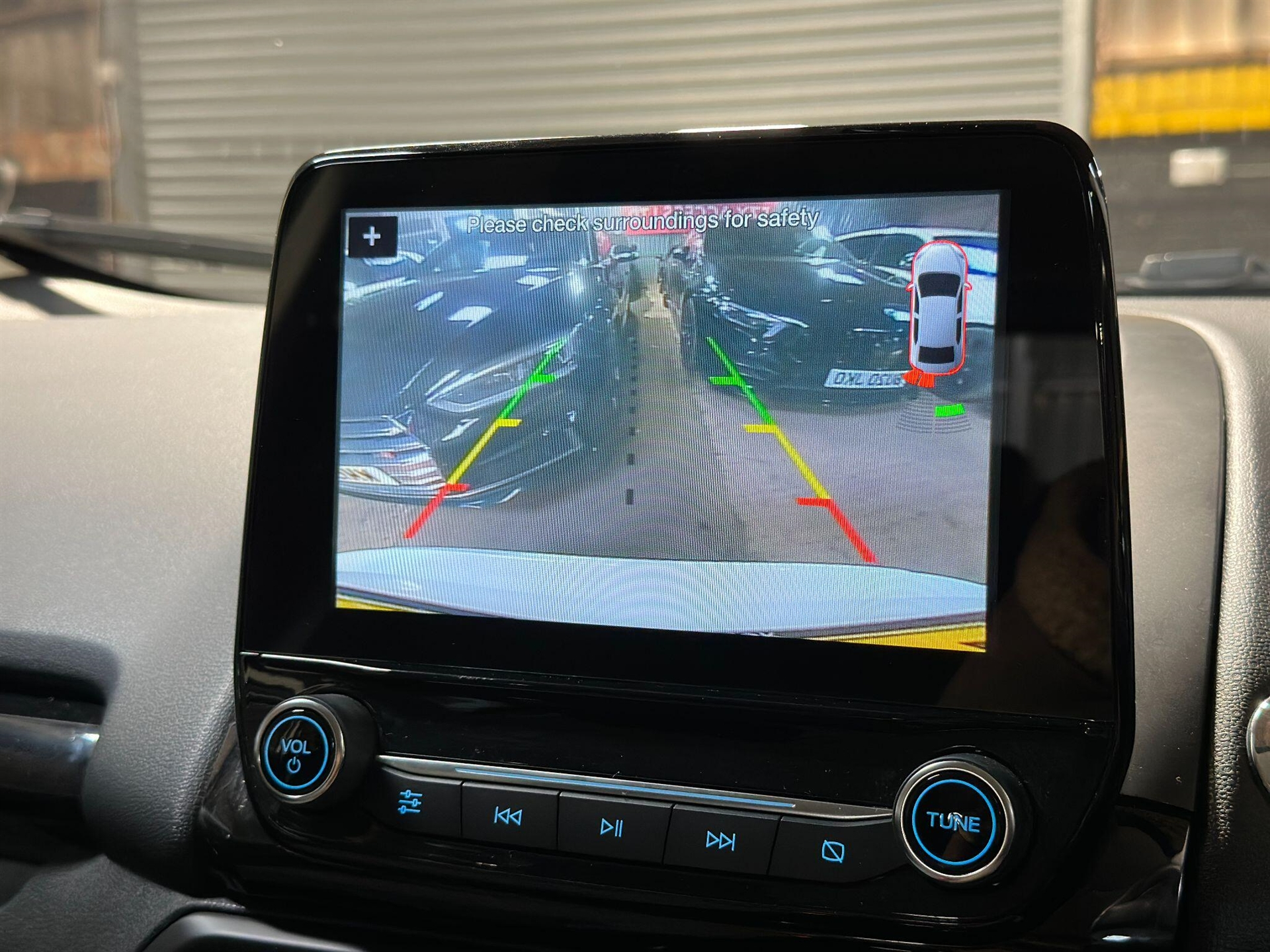 2018 Ford EcoSport thumbnail 29