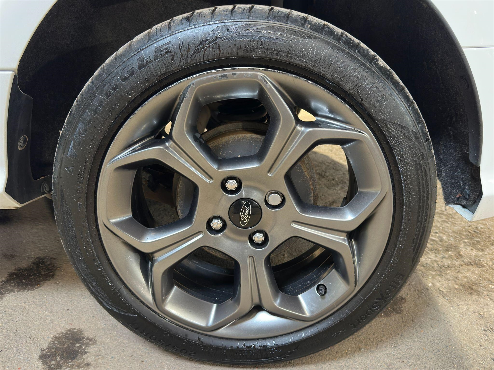 2018 Ford EcoSport thumbnail 69